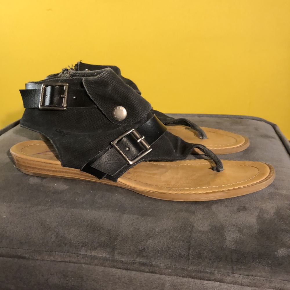 Blowfish black gladiator zip up sandals